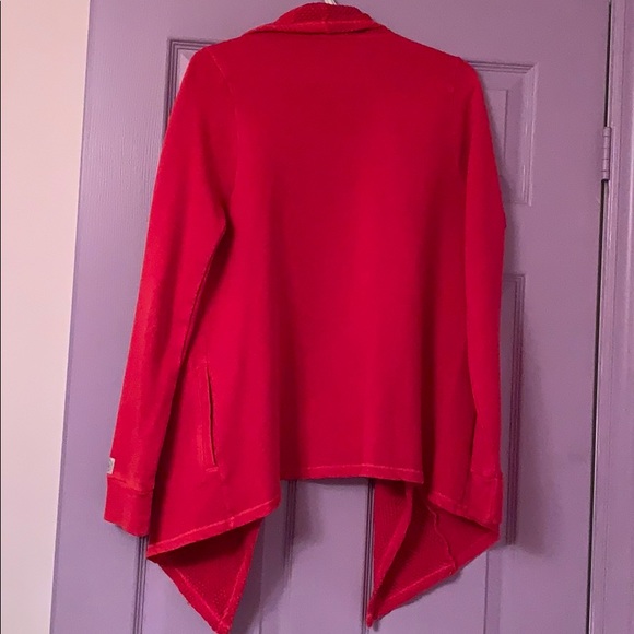 Lucky Lotus Cardigan. - Picture 5 of 6